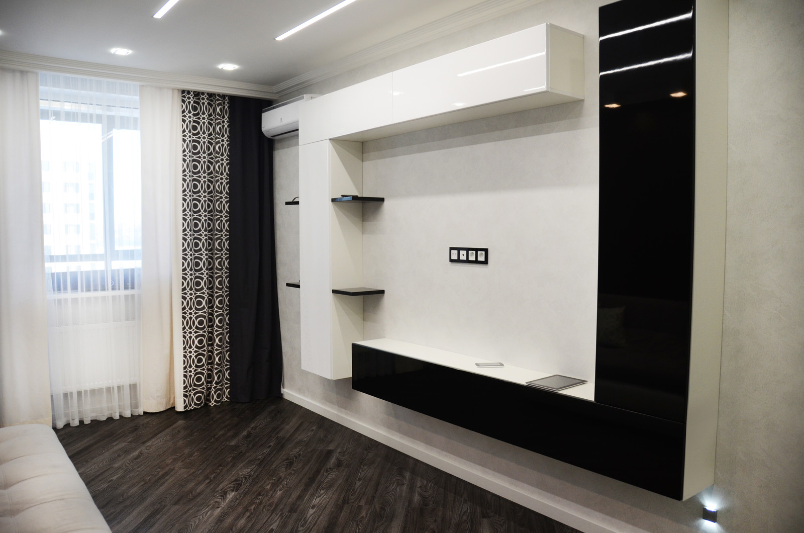 Черно-белый интерьер