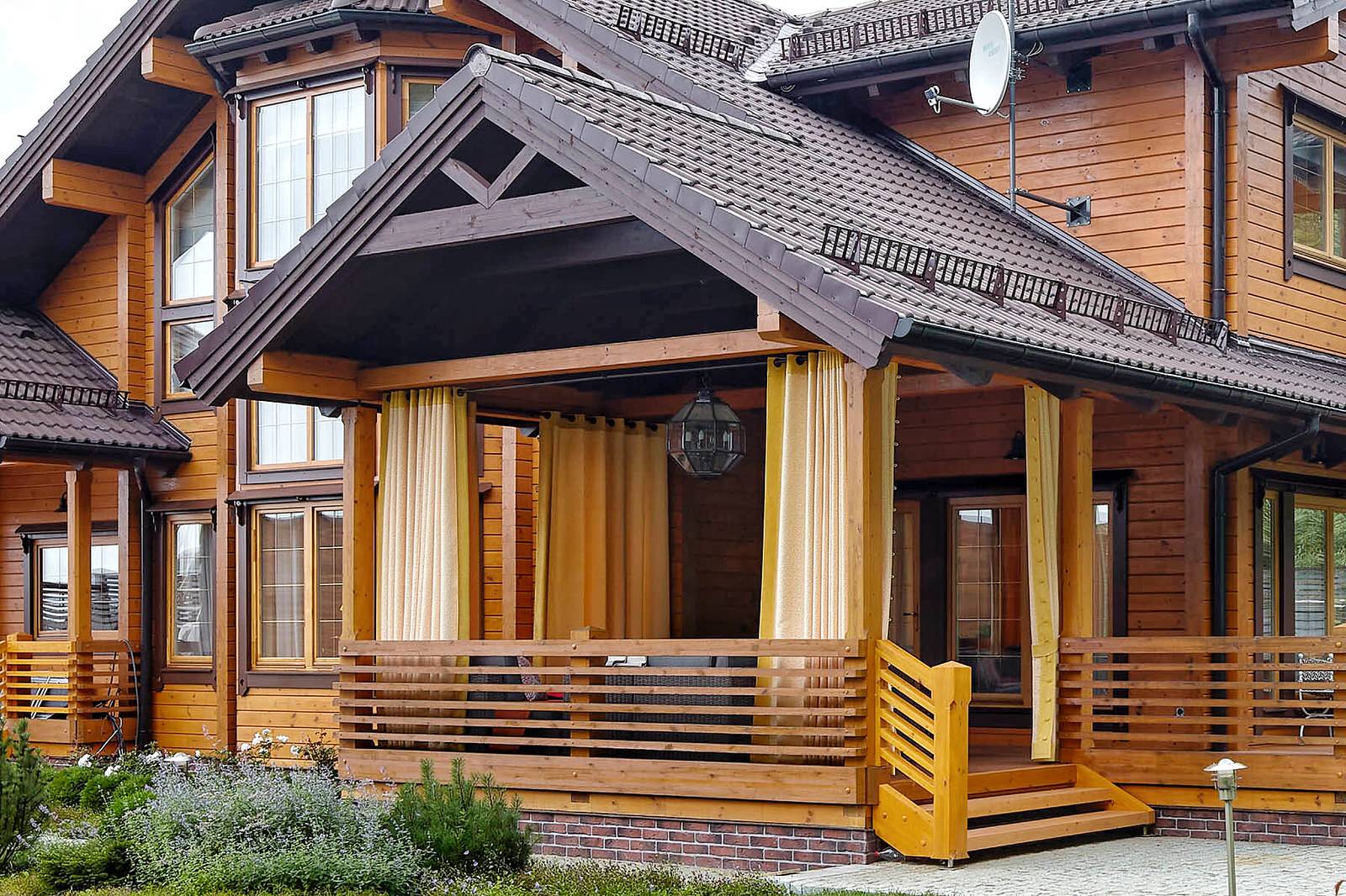 Терраса и дом