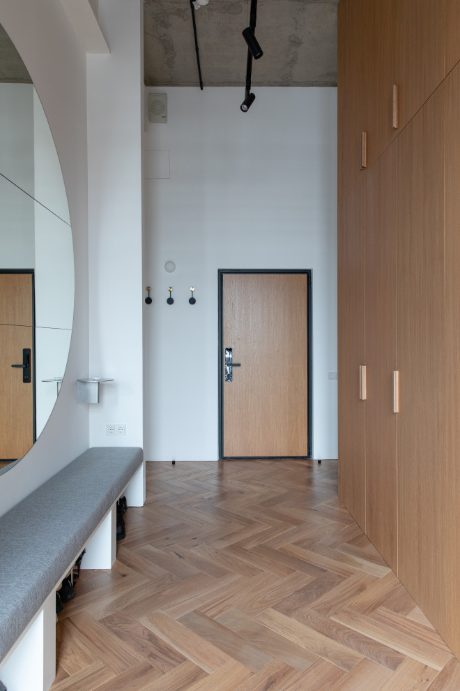 Минималистичная квартира в лофт-апартаментах в Москве