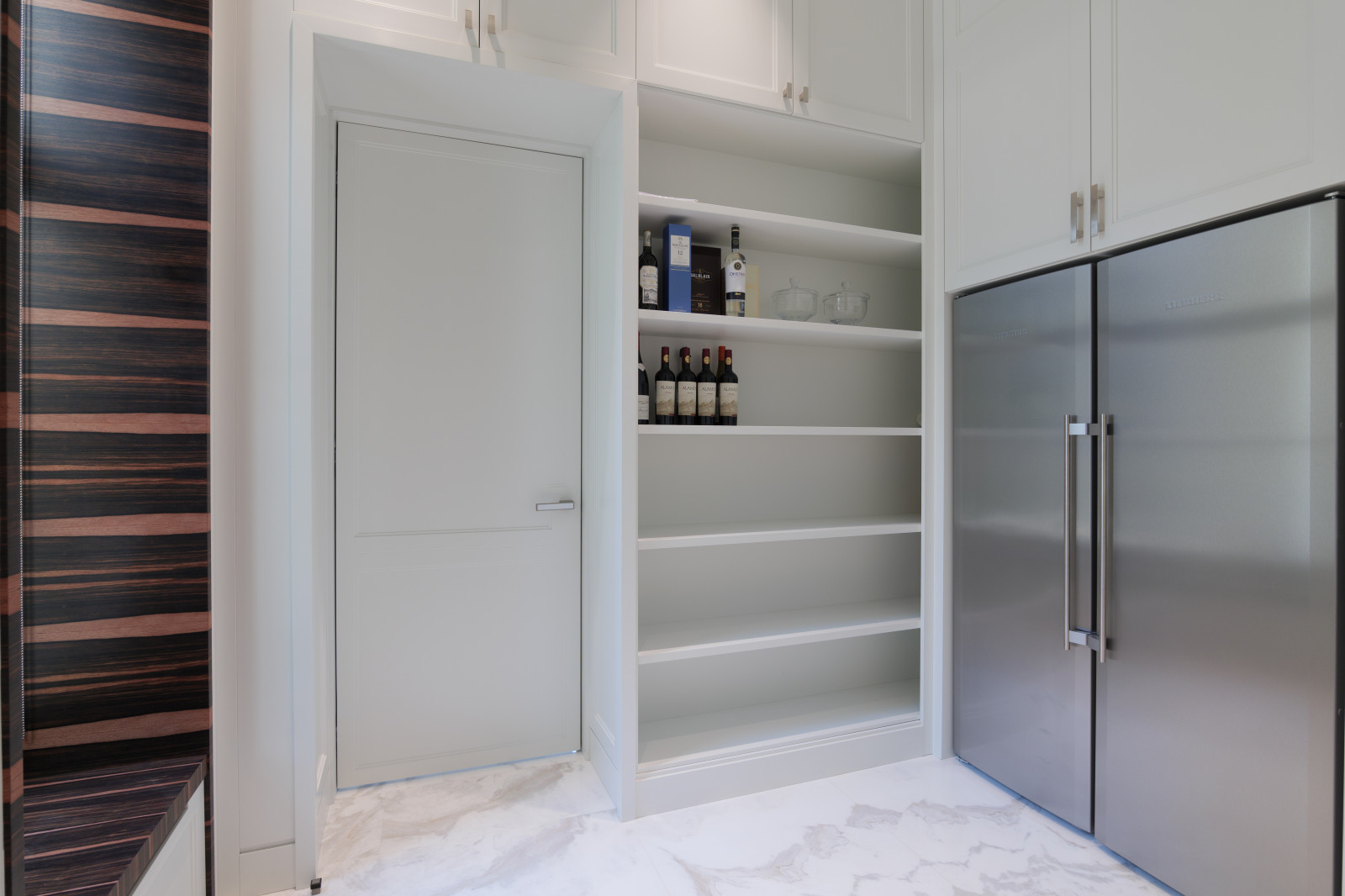 Встроенные шкафы МДФ эмаль матовая