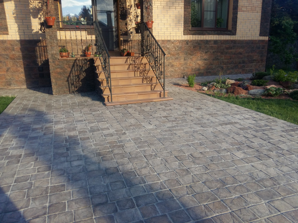 Обложка проекта: Дорожки в частных садах