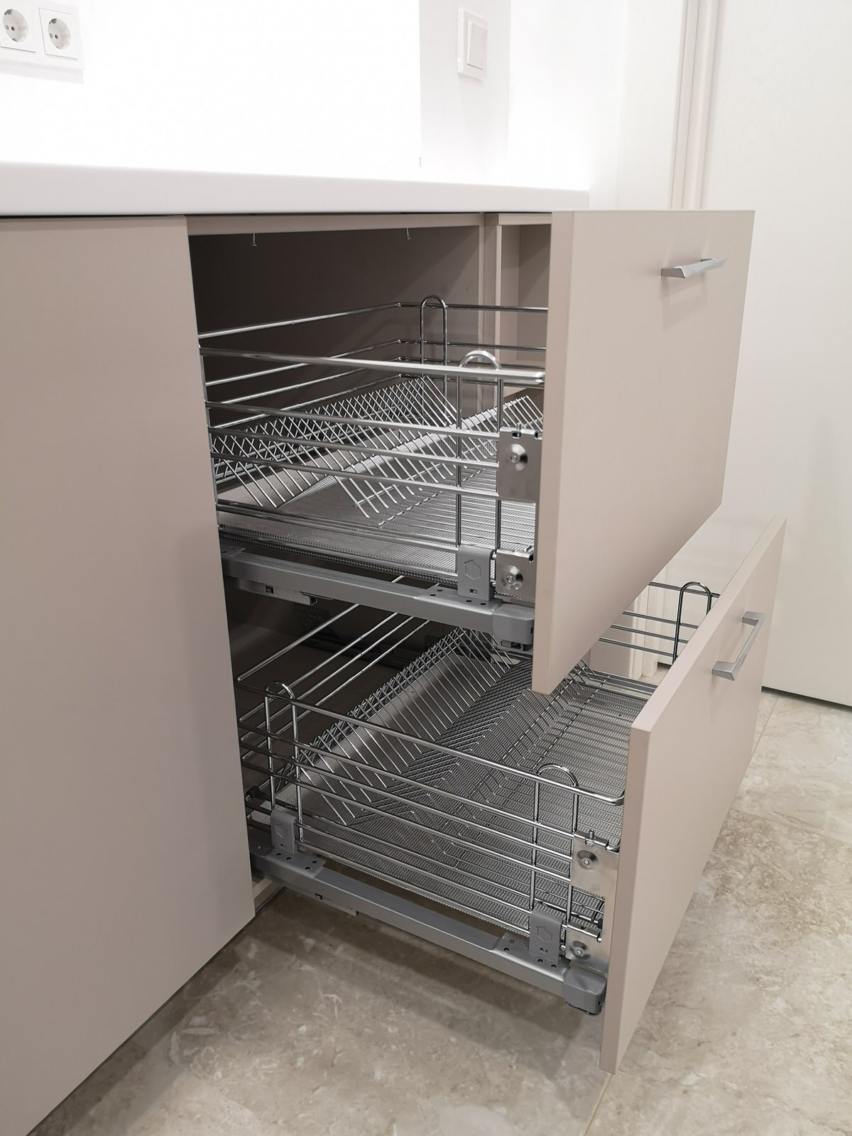 Фоновое изображение профиля J-UNO Mebel