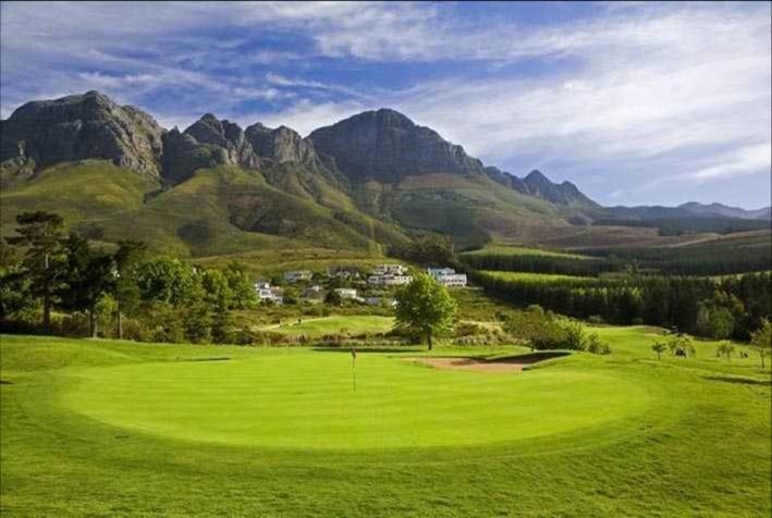 Обложка проекта: Дом в Южной Африке