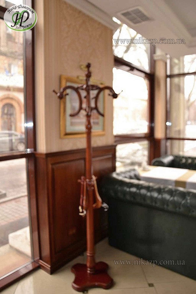 RESTAURANT INTERIOR, STAIRCASE, WOODEN INTERIOR. Лестница и интерьер ресторана "