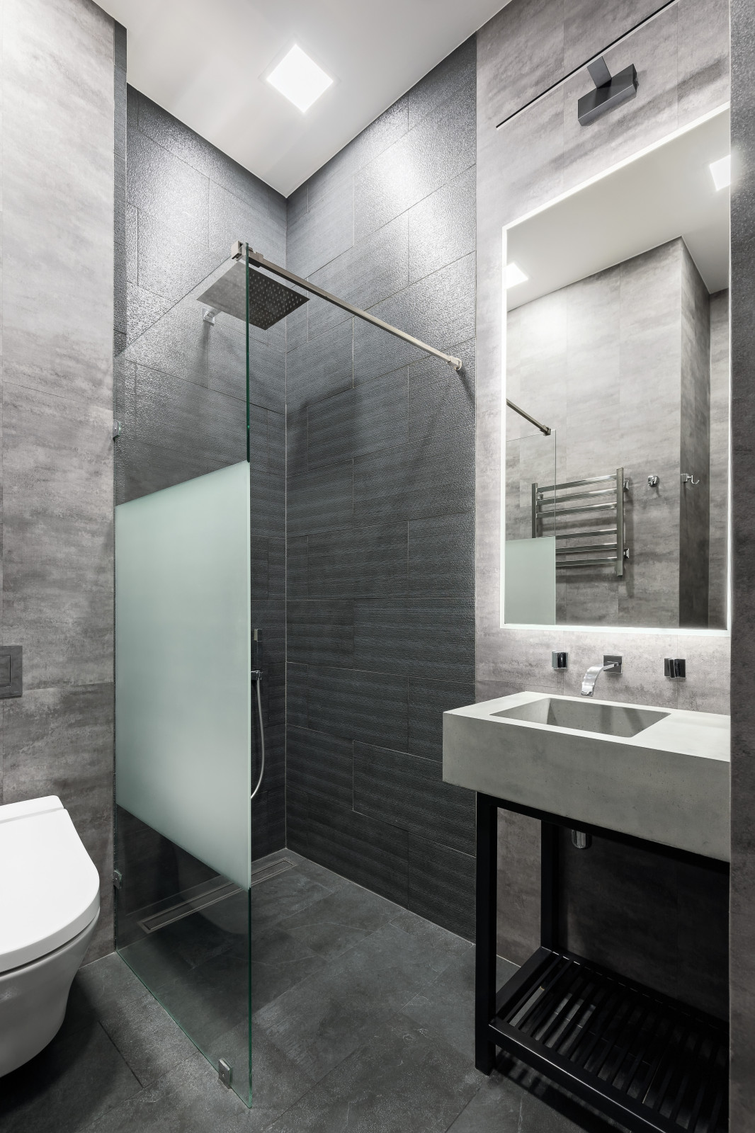 Квартира с видом на крыши Петербурга