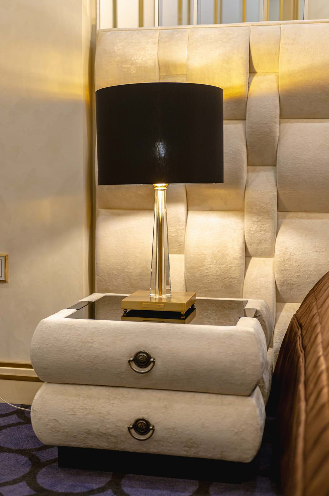 ЖК ЗАЗЕРКАЛЬЕ 407