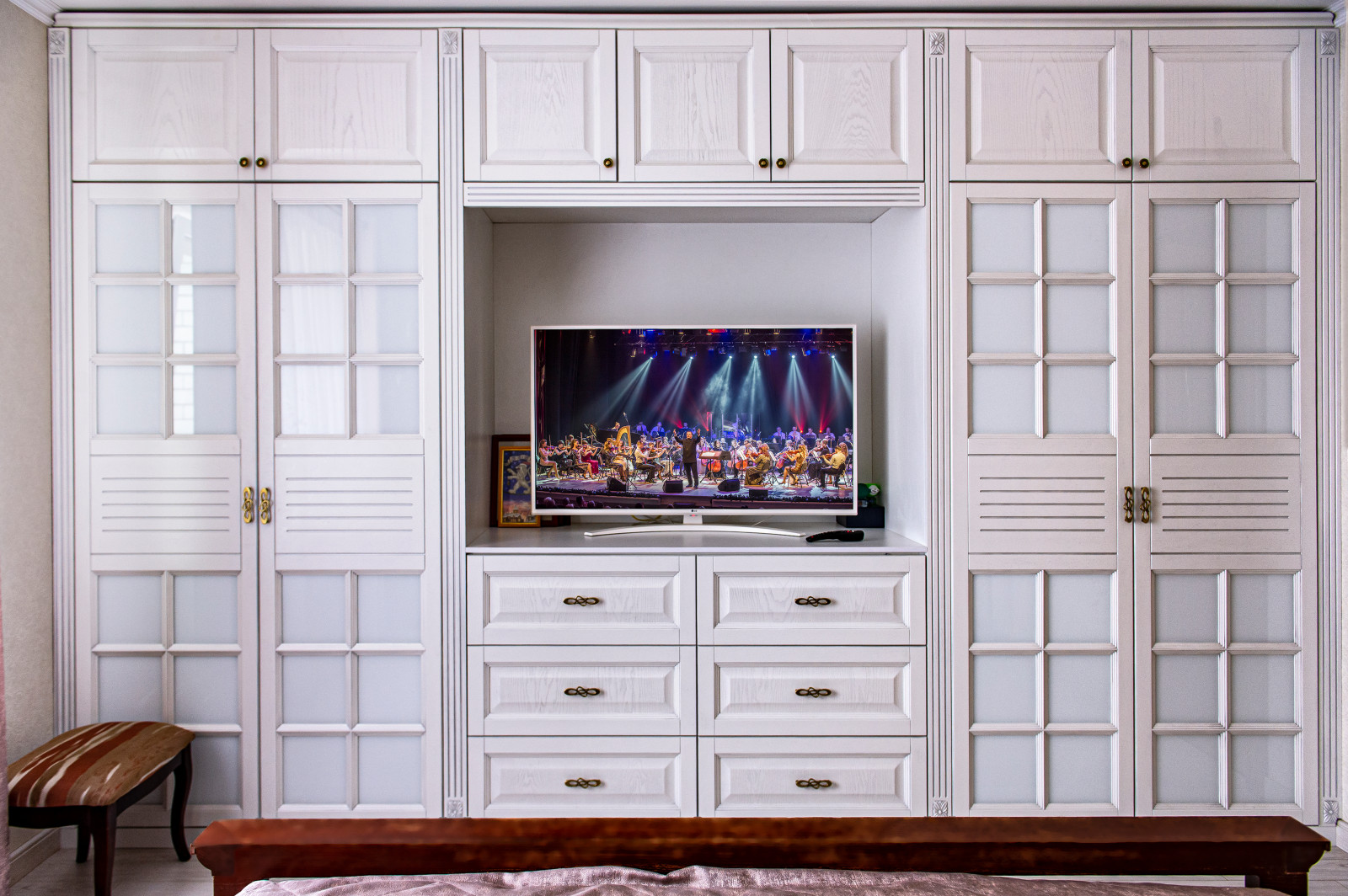 Обложка проекта: Шкаф Альберо, шпон