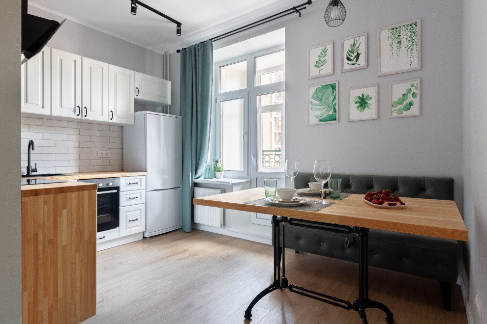 Light green 2 bedroom apartment at Moscow region