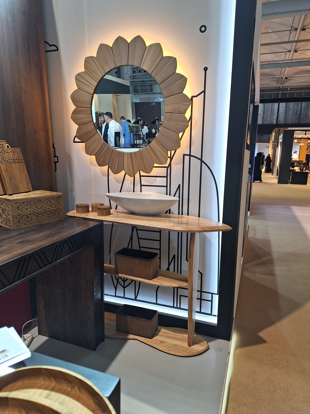 Обложка проекта: Консоль лист и зеркало Подсолнух. (Console table " Leaf" and mirror " Sunflower