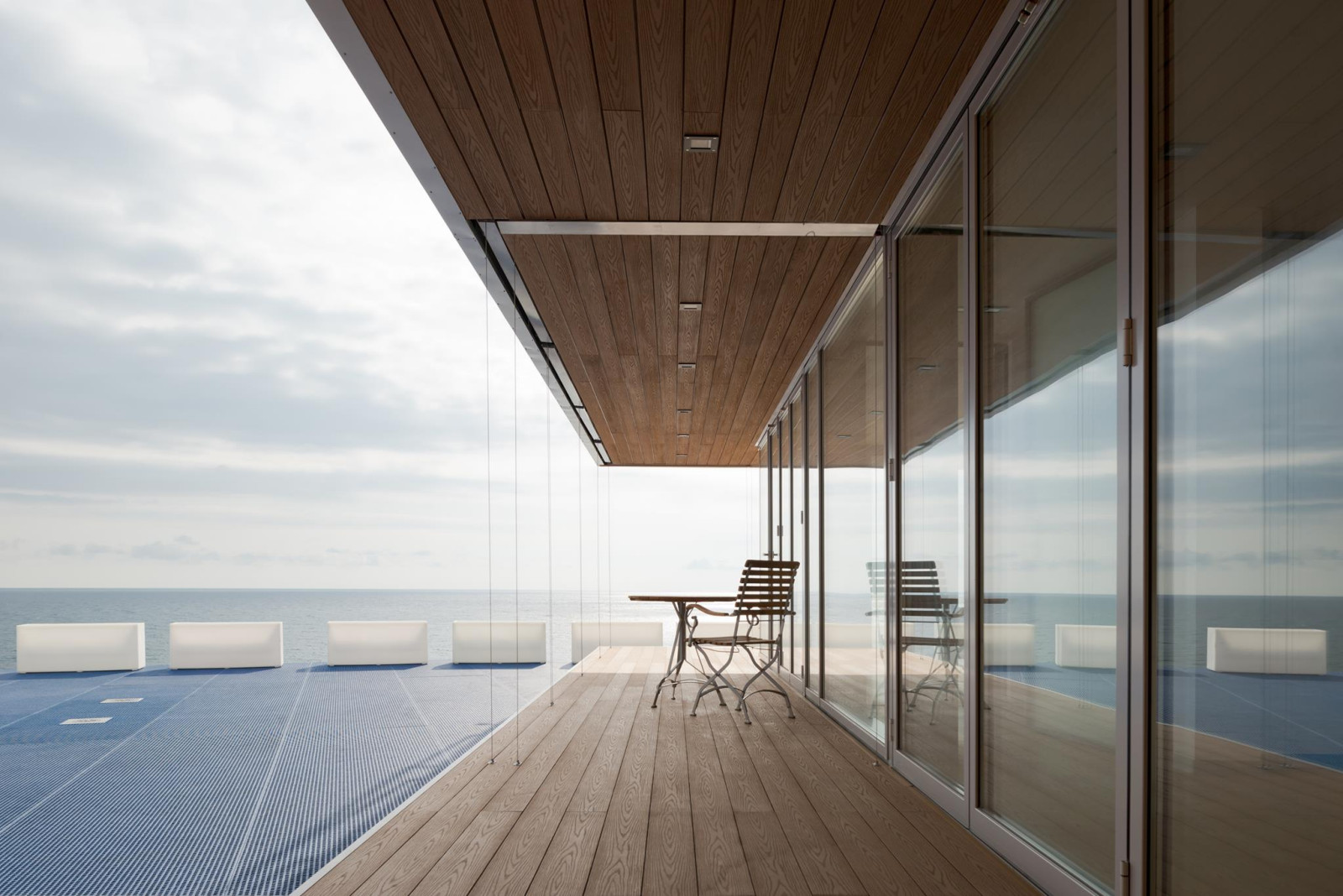 Обложка проекта: Belle House