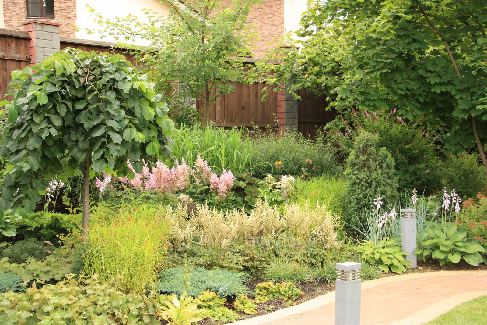 Проект недели: Сад с каменистым ручьём у пруда