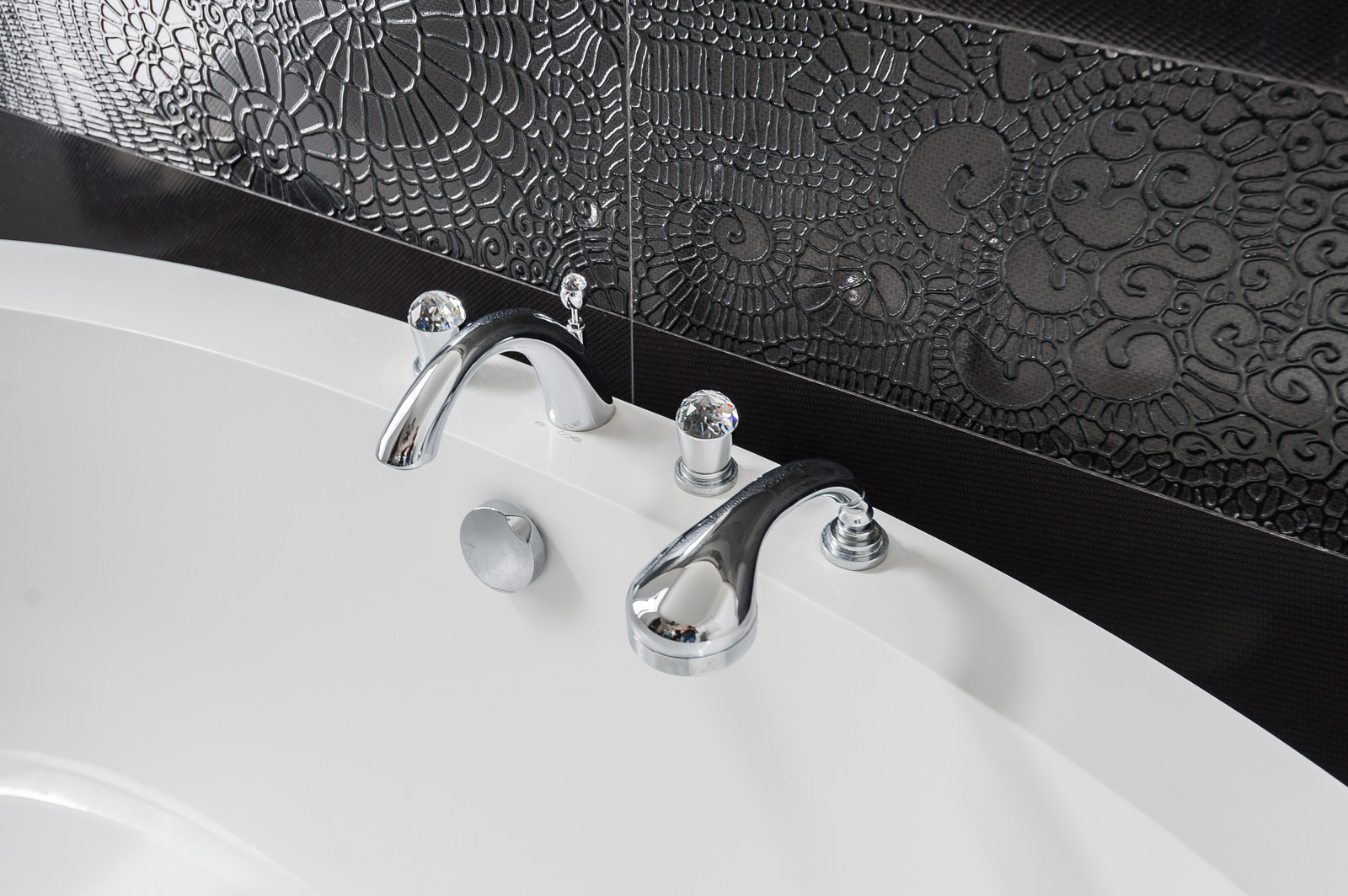 Дом с лошадиным бюстом