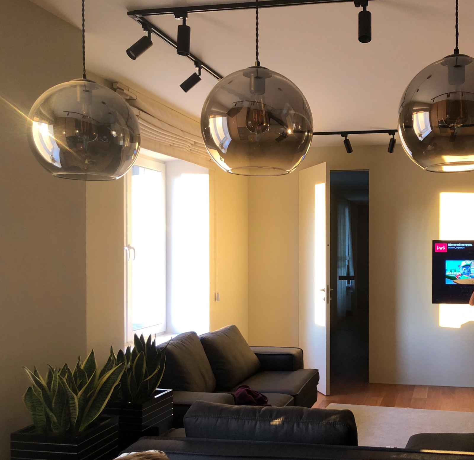 дизайн - проект квартиры 84 м2 с гостиной 42 м2