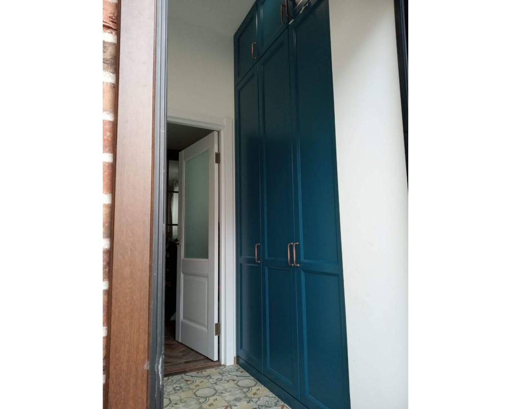 Мебель из массива дерева, шпона, мдф