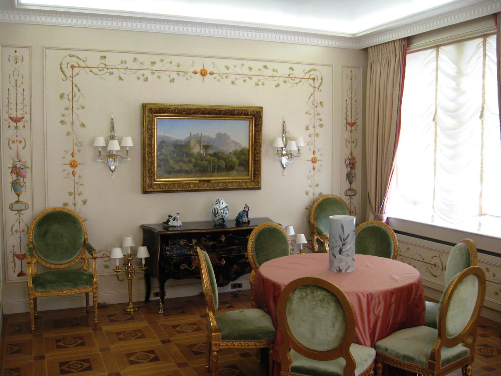 Мини Эрмитаж