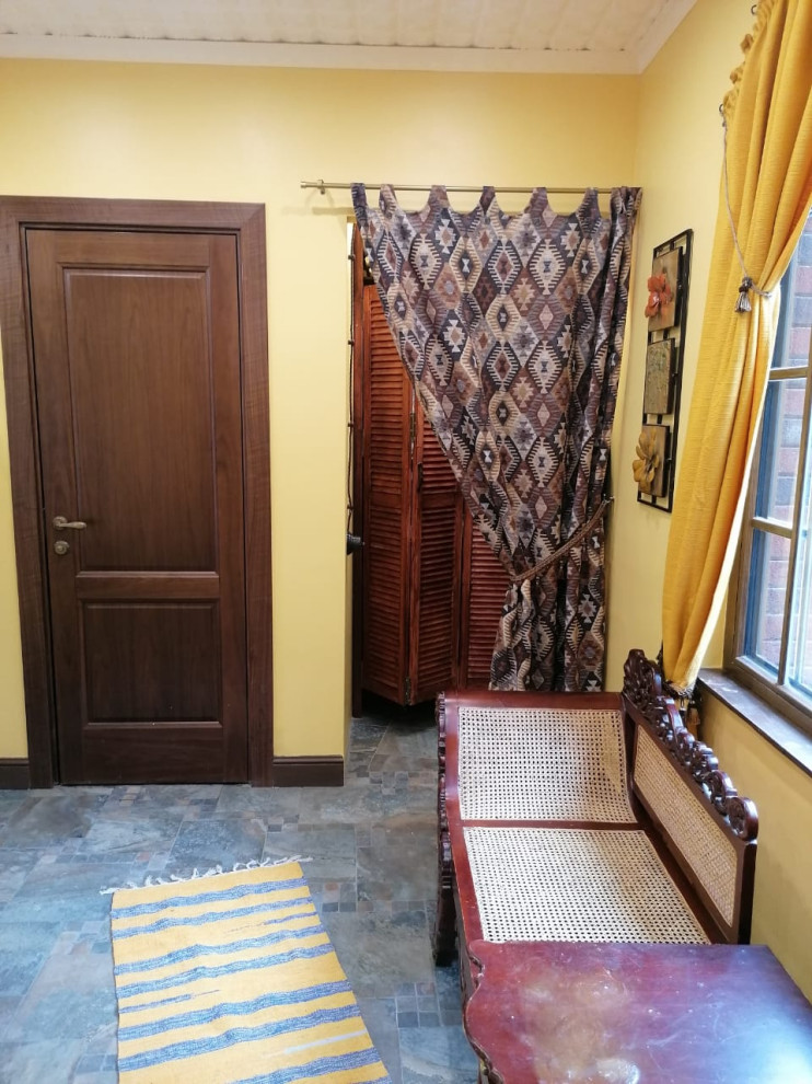 Дом с башней в сказочном стиле в Карелии