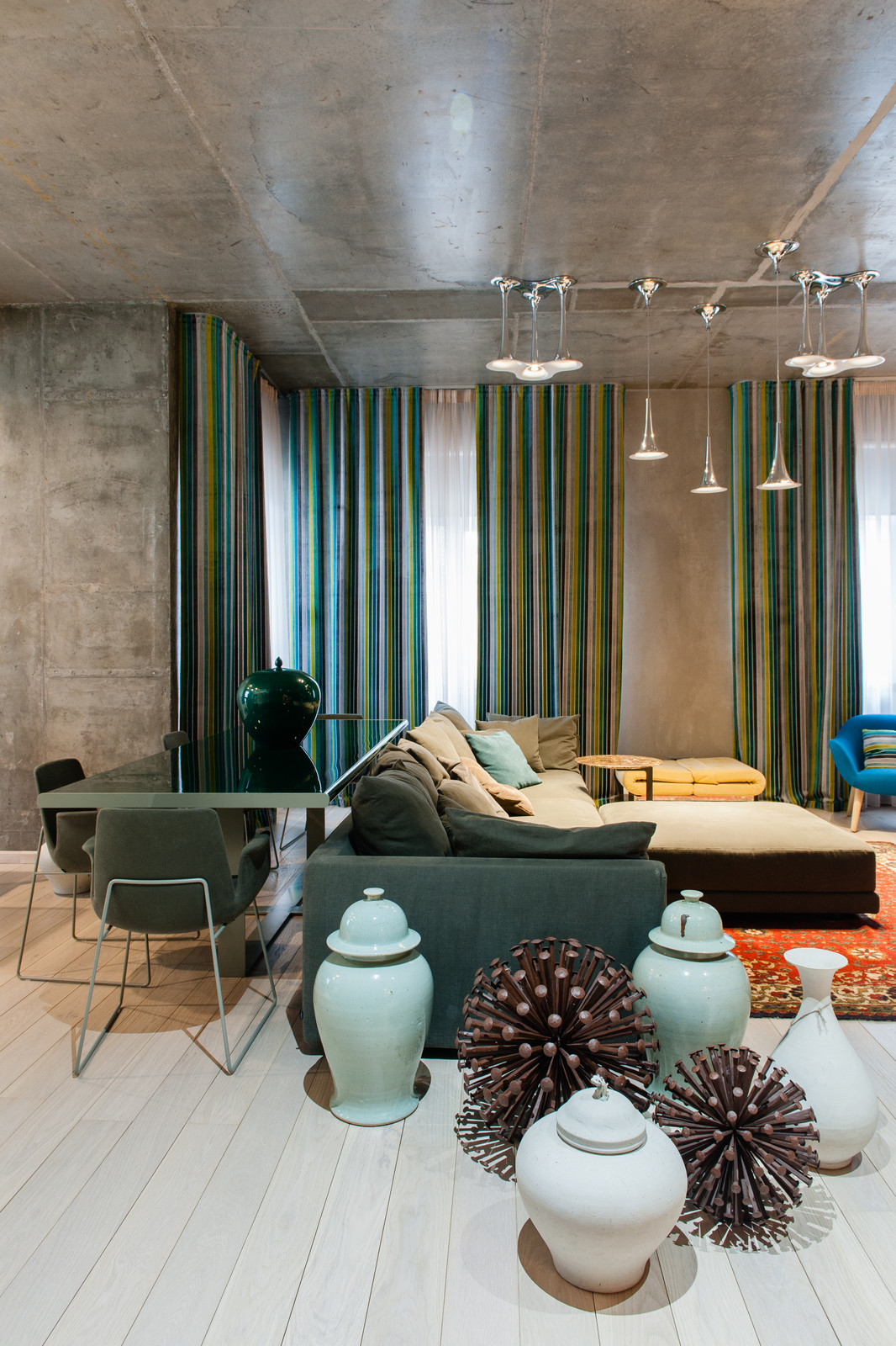 Стихия бетона. Интерьер квартиры в стиле LOFT.