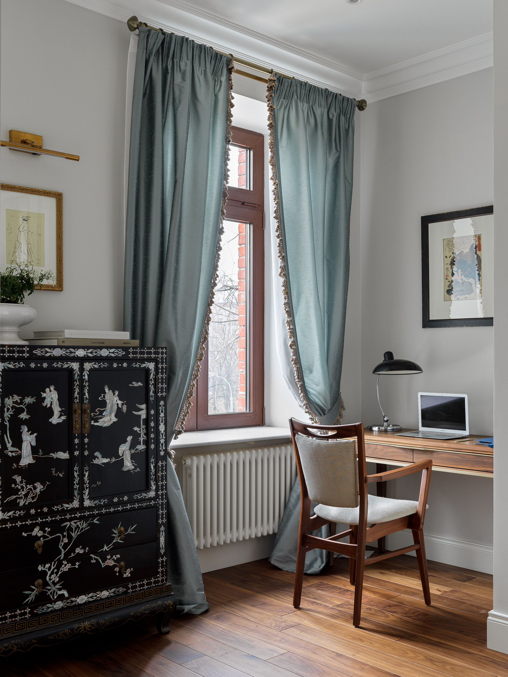 Houzz тур: Нежная классика для семьи с тремя дочерьми