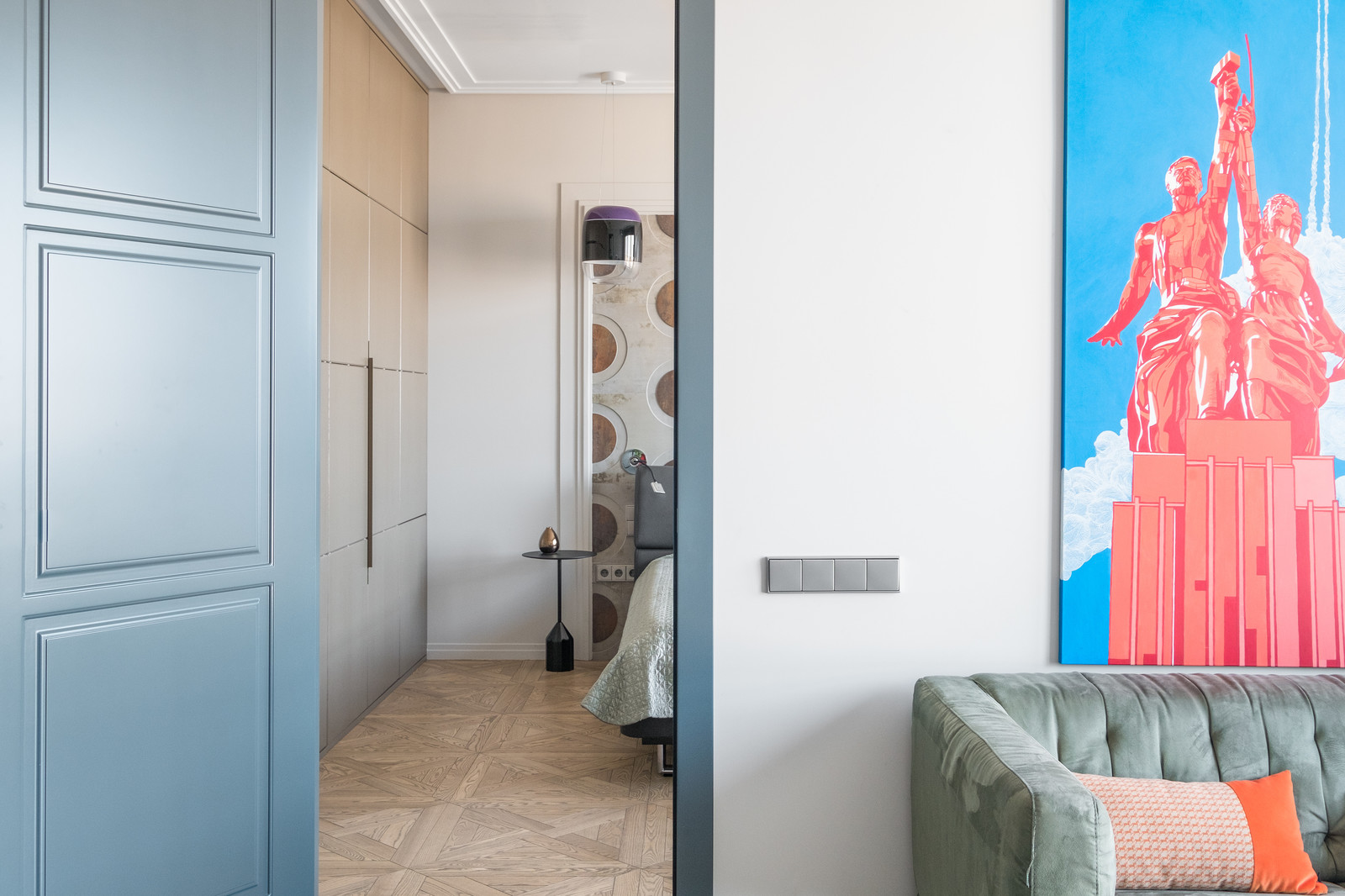 Апартаменты с видом на Космос