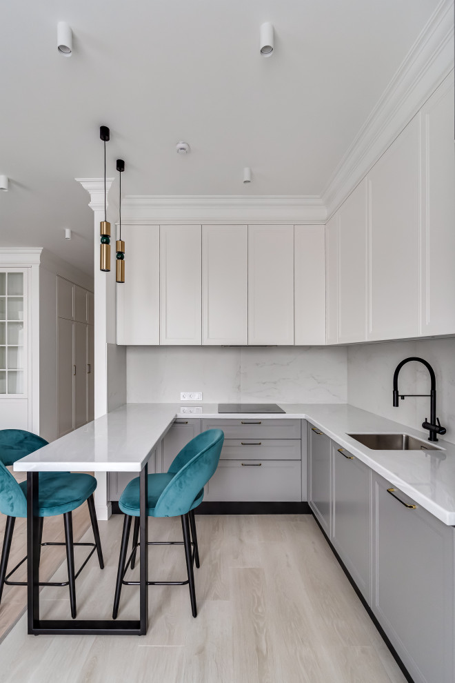 Лаконичная кухня в стиле неоклассика