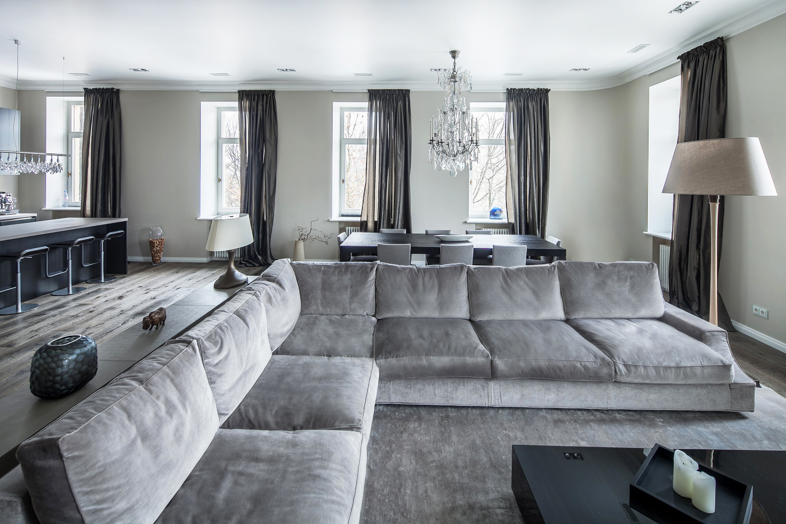 Квартира у Смольного