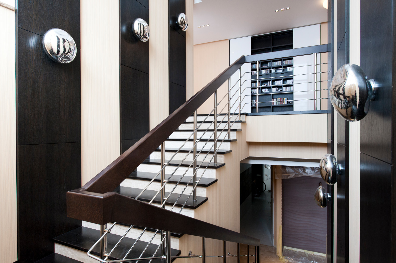 Частный дом 600 м2