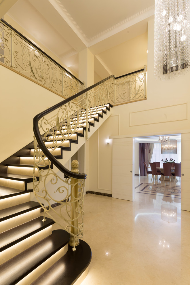 Великолепный дом за городом