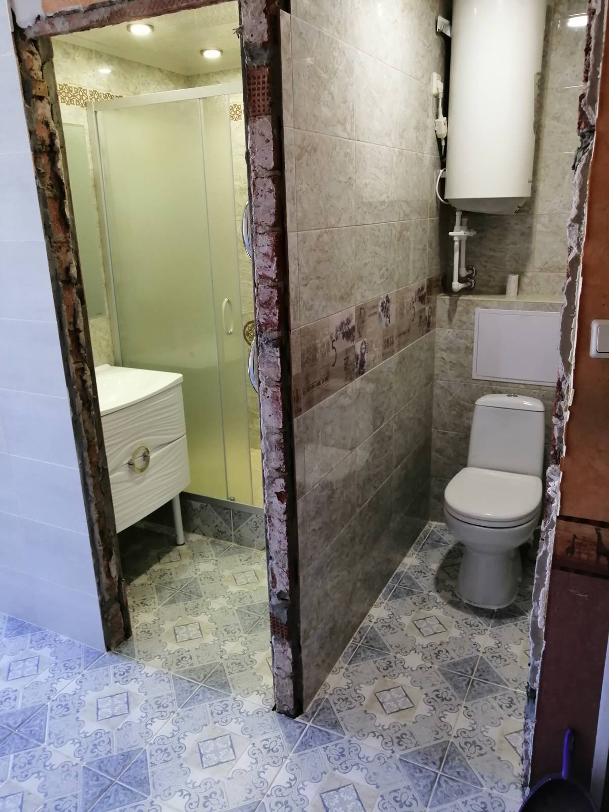 Обложка проекта: Капитальный ремонт кухни и санузлов