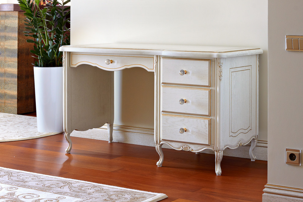 Элитные столярные изделия из дуба для дома в классическом стиле