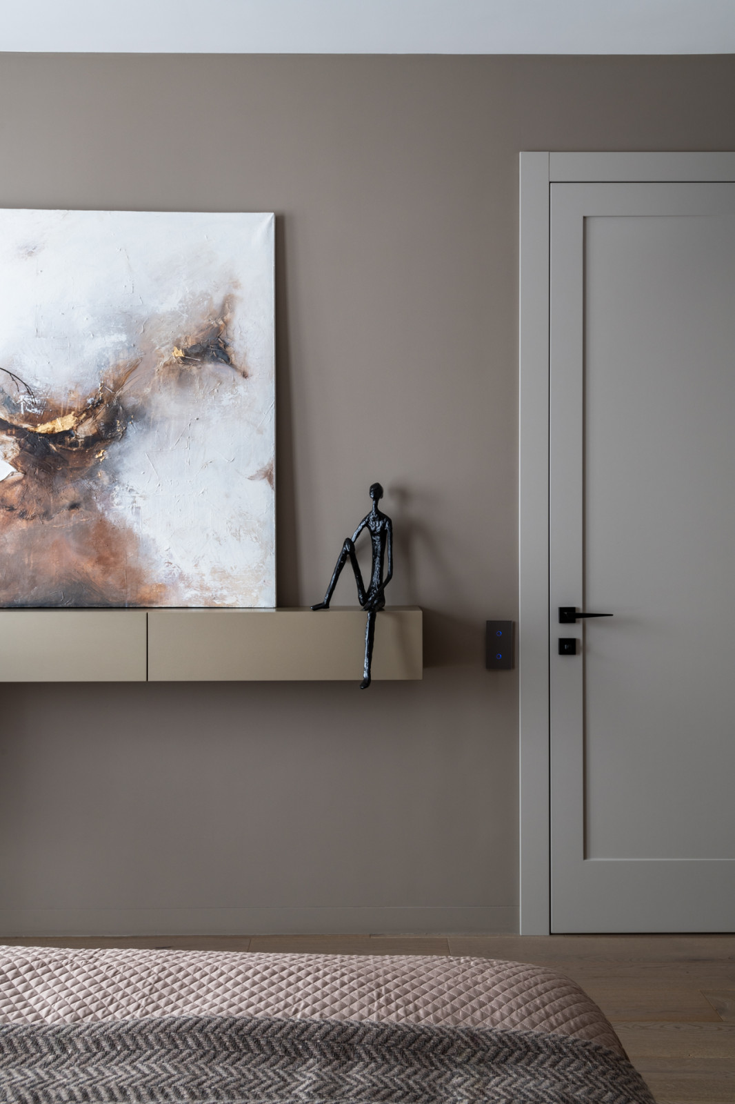 Апартаменты в современном стиле 66 м2