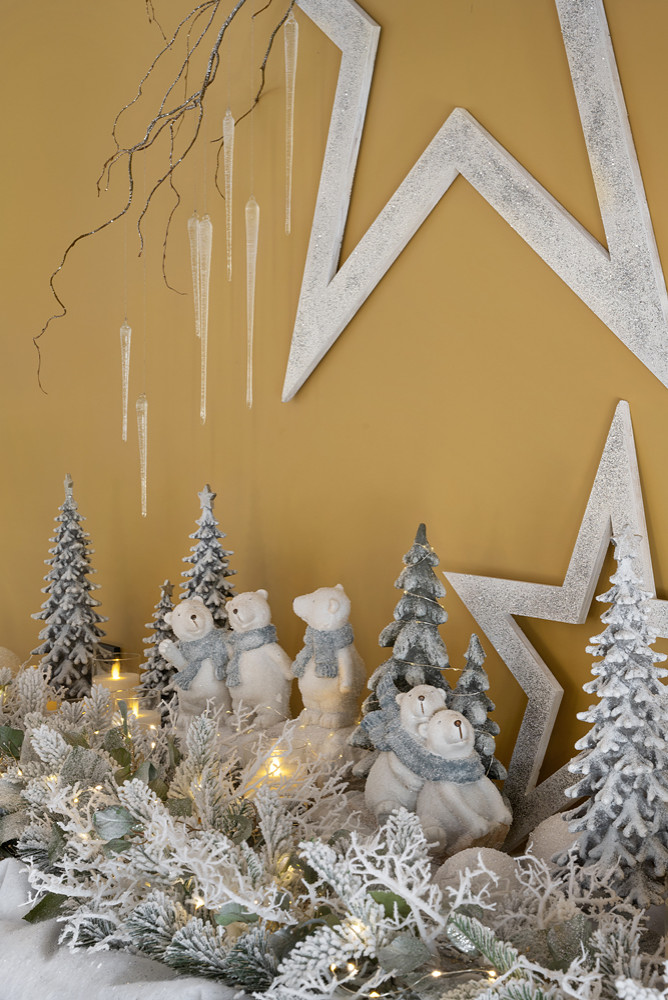 Новогоднее декорирование интерьера