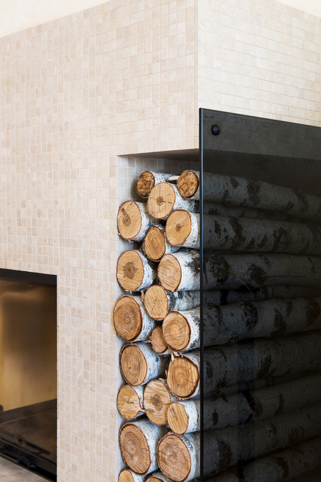 Гостиная, Шорохи природы, дом в Комарово, Тюмень, 200 м