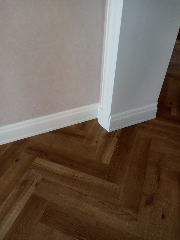 Паркет уложен способом "Венгерская елка"