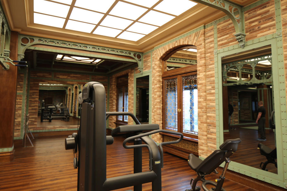 Анатолий Бутин