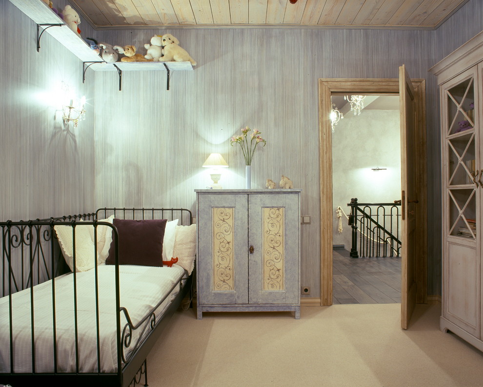 Apartment for 4 in Moscow. 2008