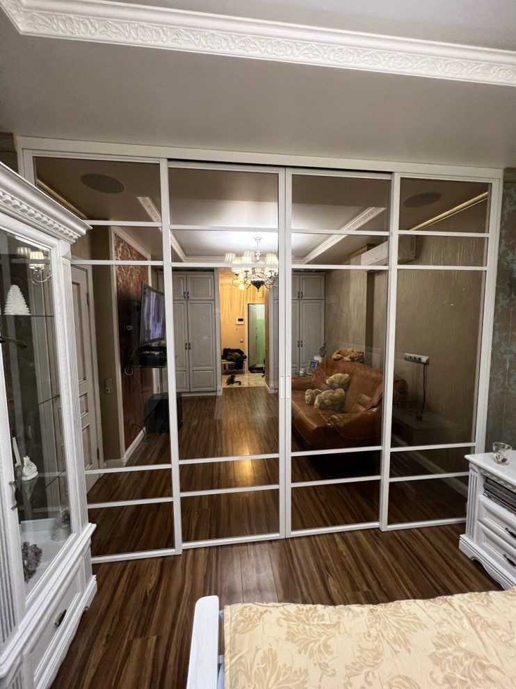 Перегородка для зонирования спальной и гостиной зоны