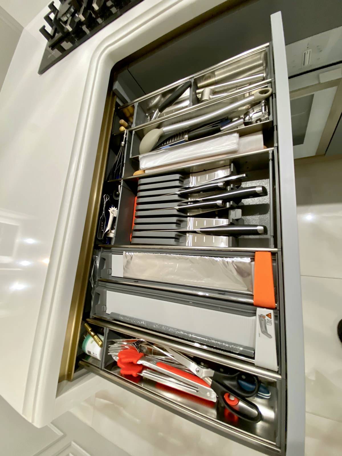 Кухня "PROFILO costola".