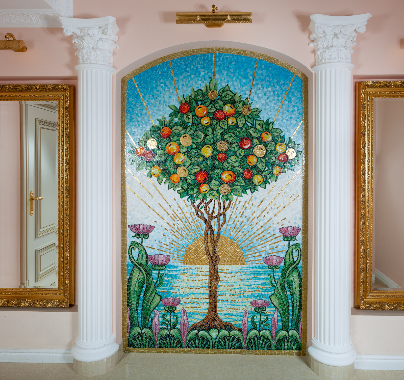 Обложка проекта: Art-Nuovo Apple tree