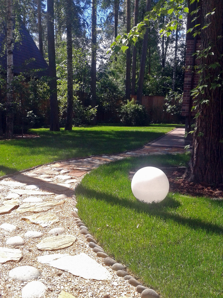 Дерево и Камень