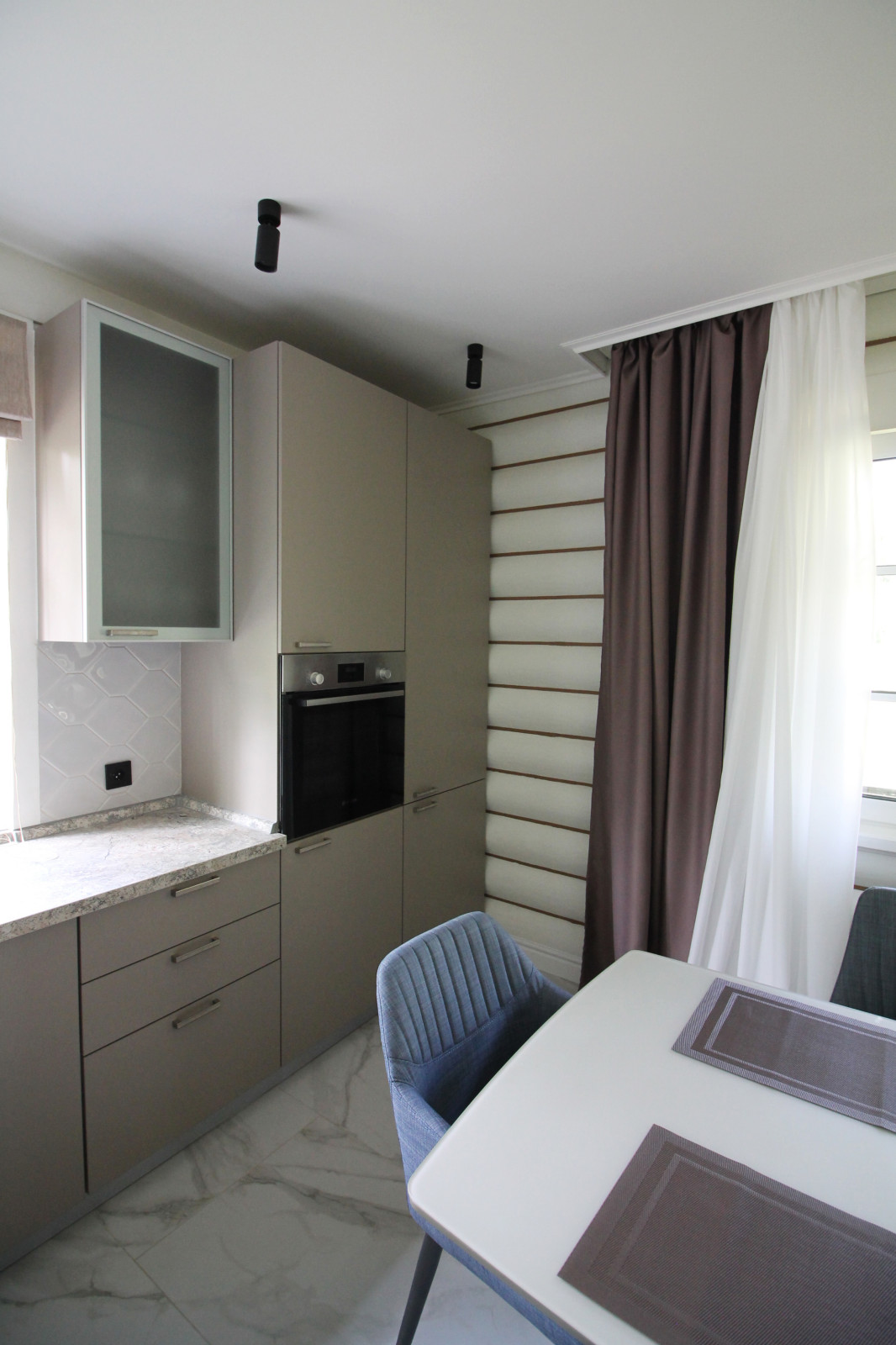 Срубовой коттедж 38 в п.Рощино, Ленинградская обл. Царство-Королевство