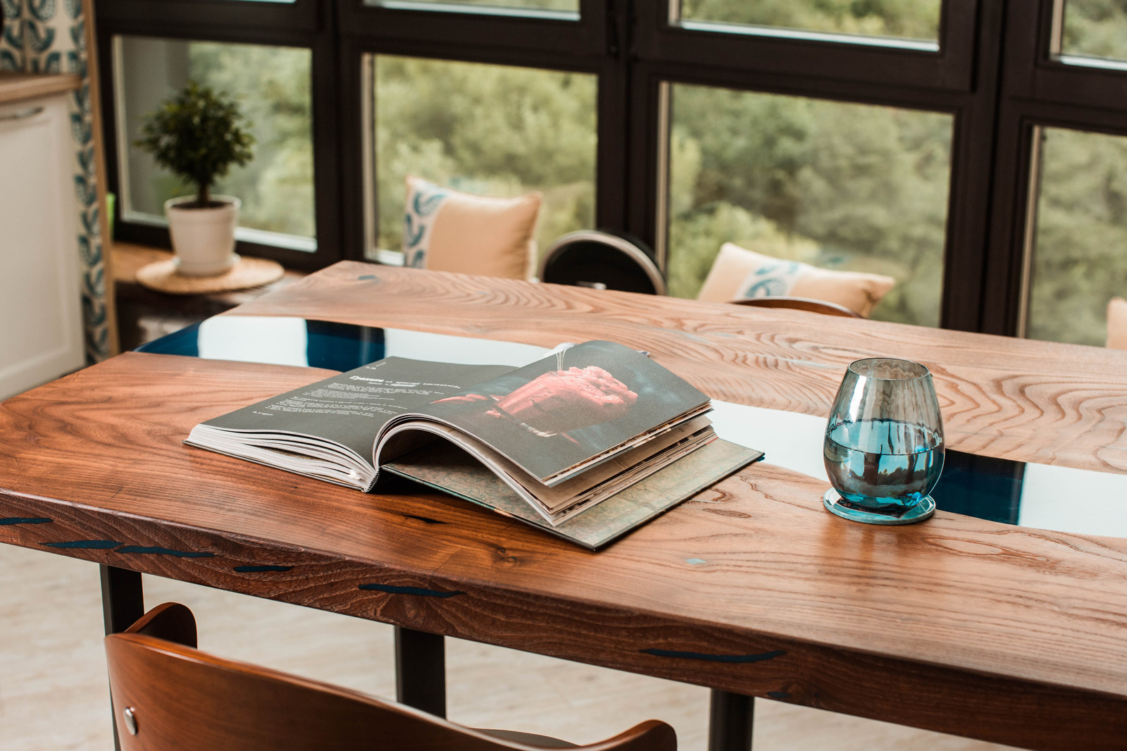 Стол-река Новогорск