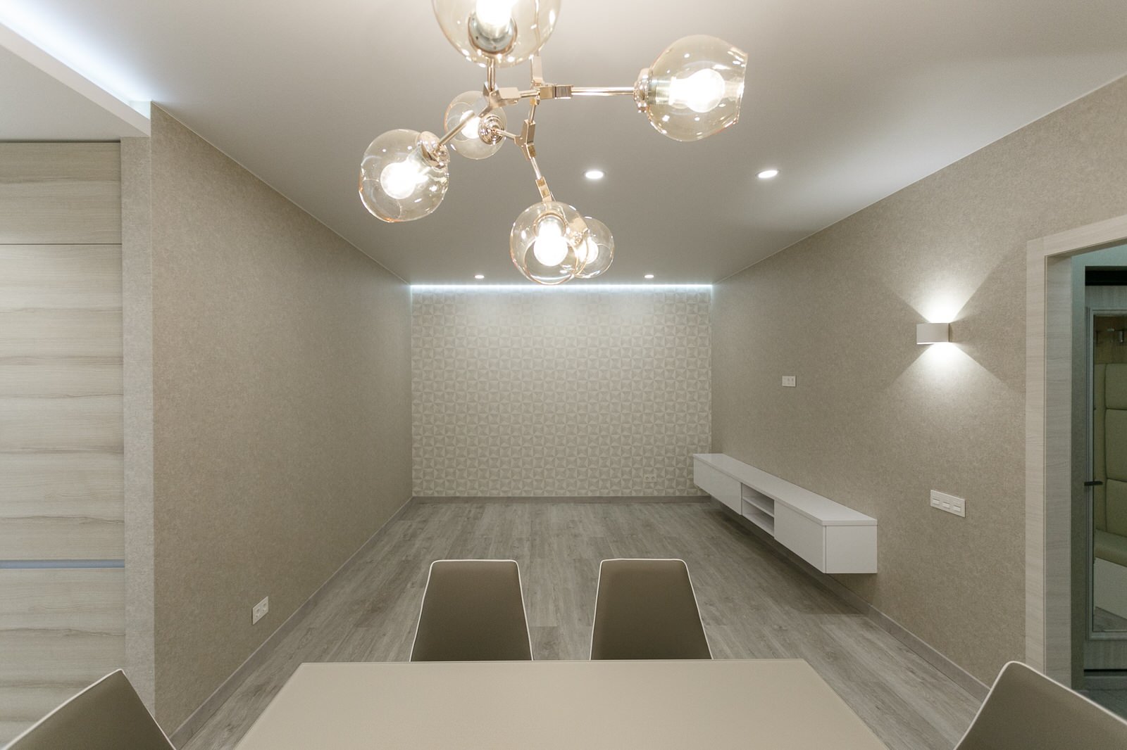 ЖК "Белые ночи", 3-ком, 100 м2. Капитальный ремонт