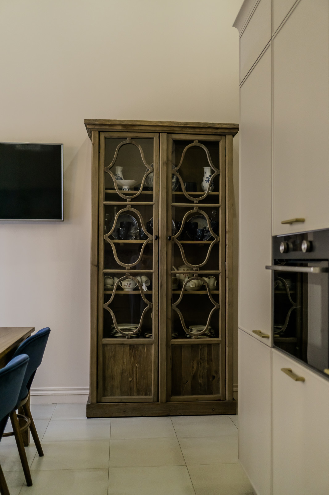 CHATEAU DE LA PETROGRADKA