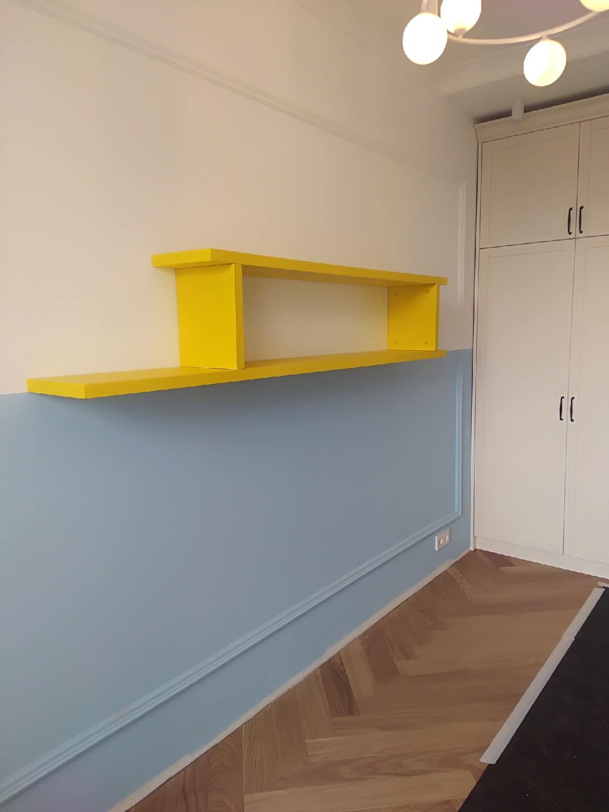 Шкаф в детскую из массива дуба Модерн