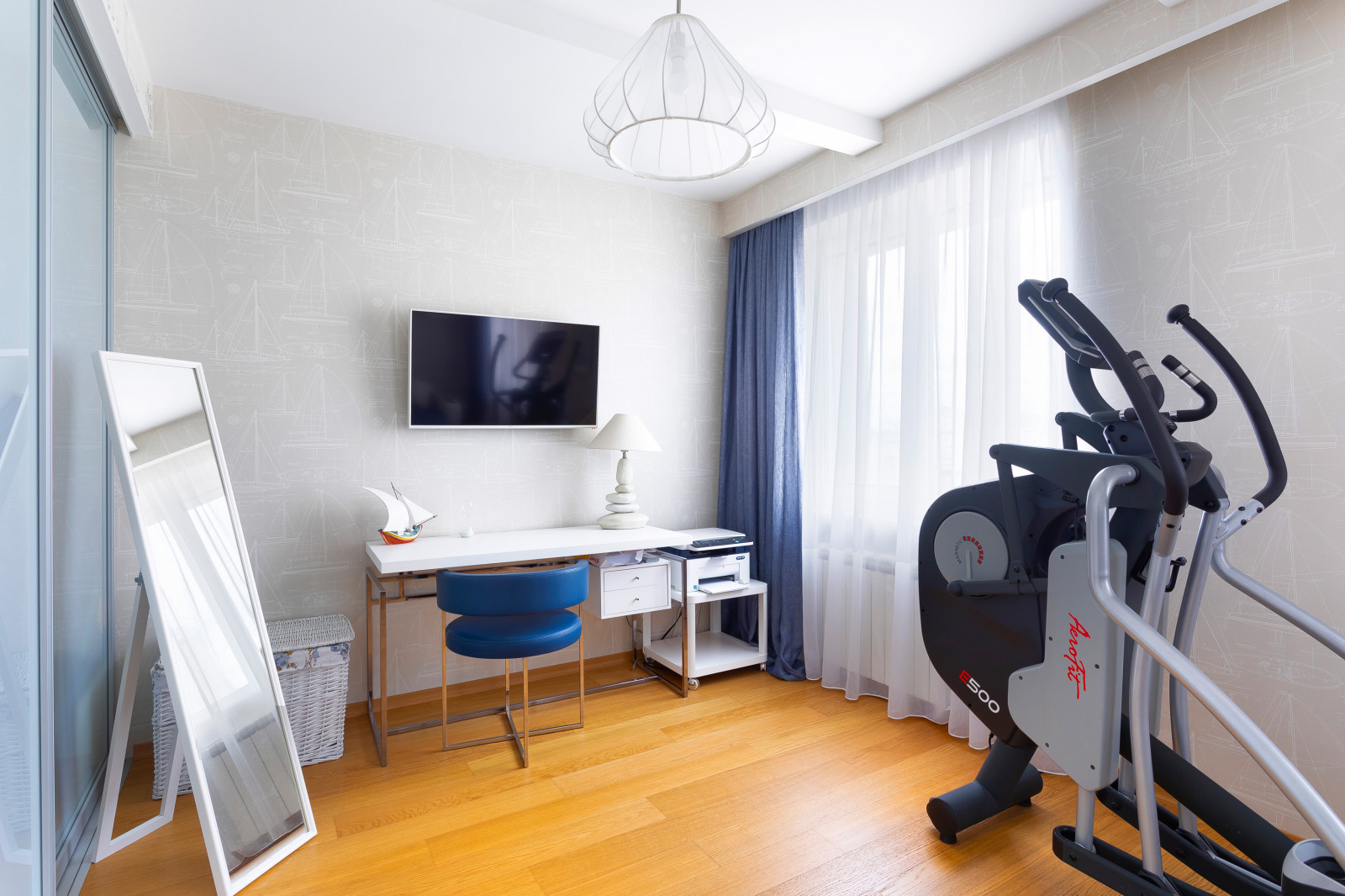 2х-уровненвая квартира в центре Петербурга