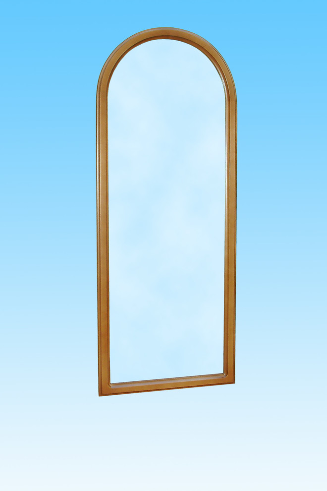 Зеркала в деревянном багете