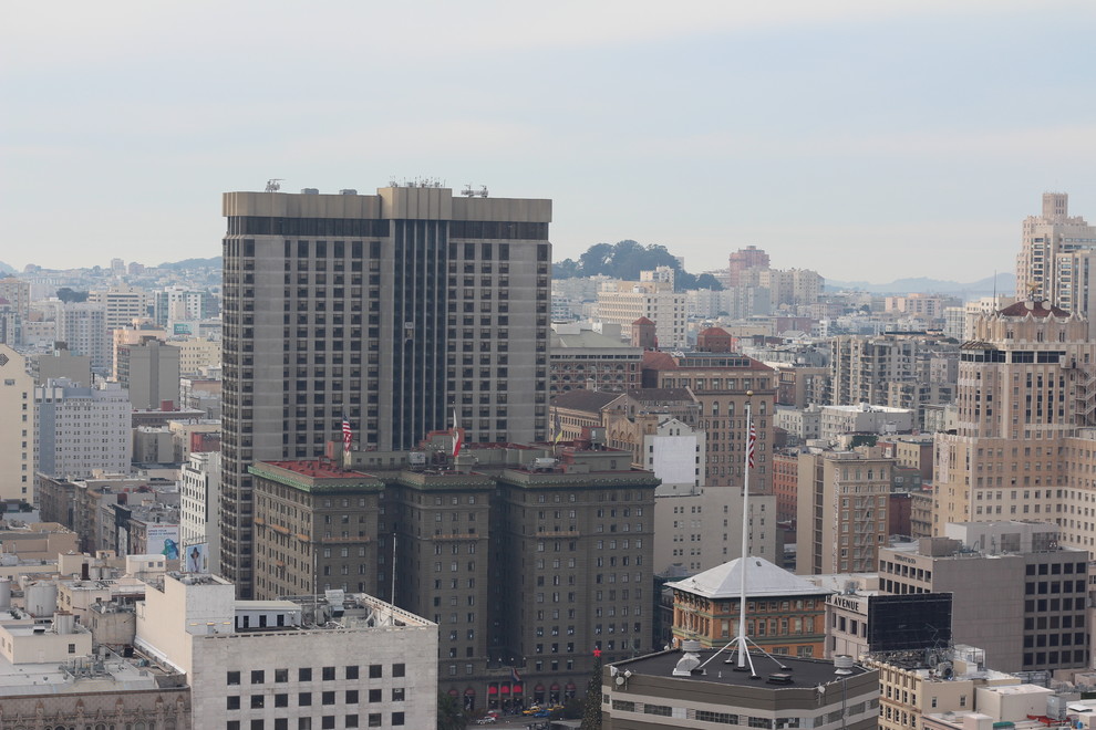 Личный опыт: Небоскреб в США, из которого нет нужды выходить