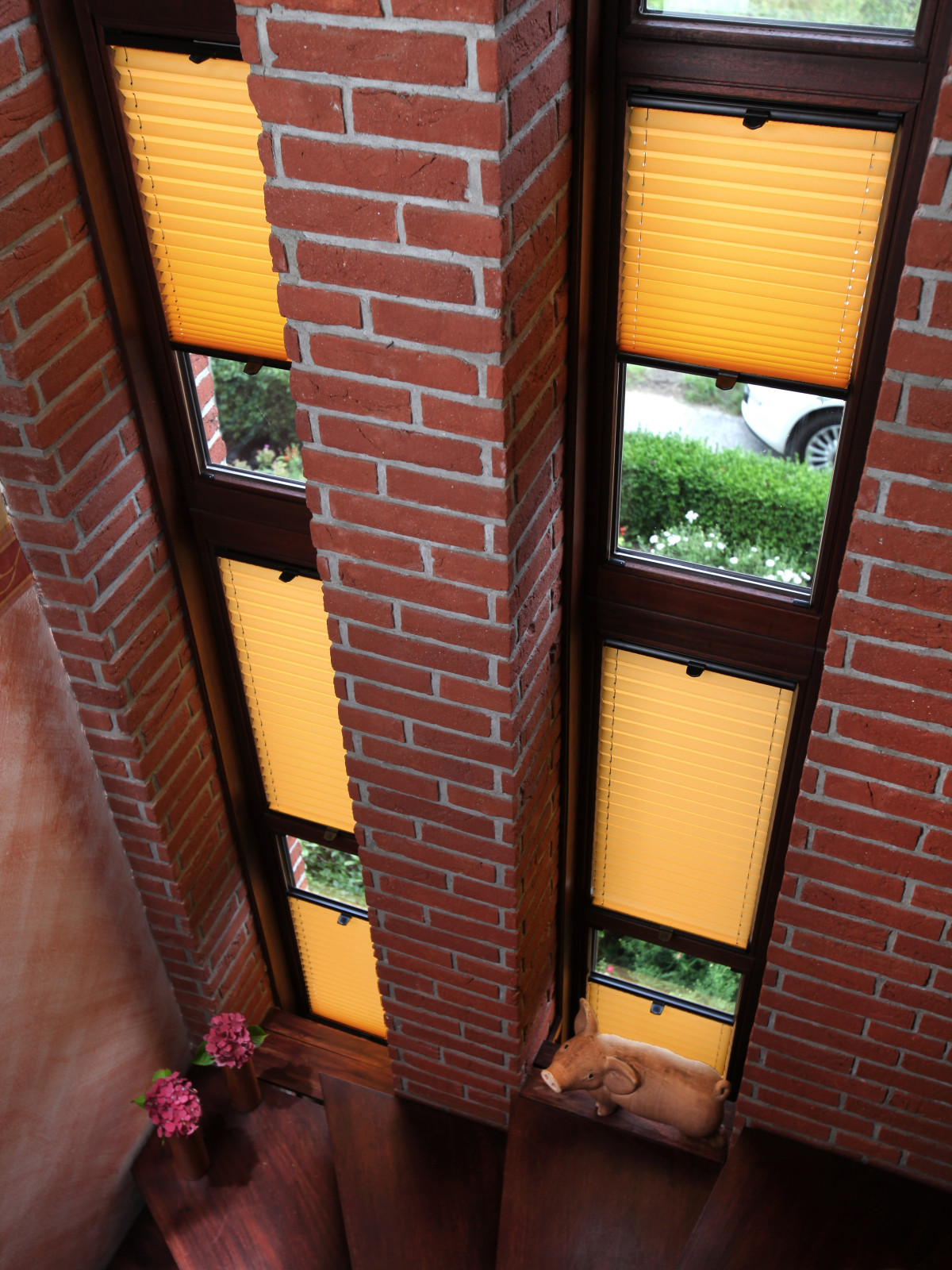 Шторы плиссе COSIFLOR в интерьере .