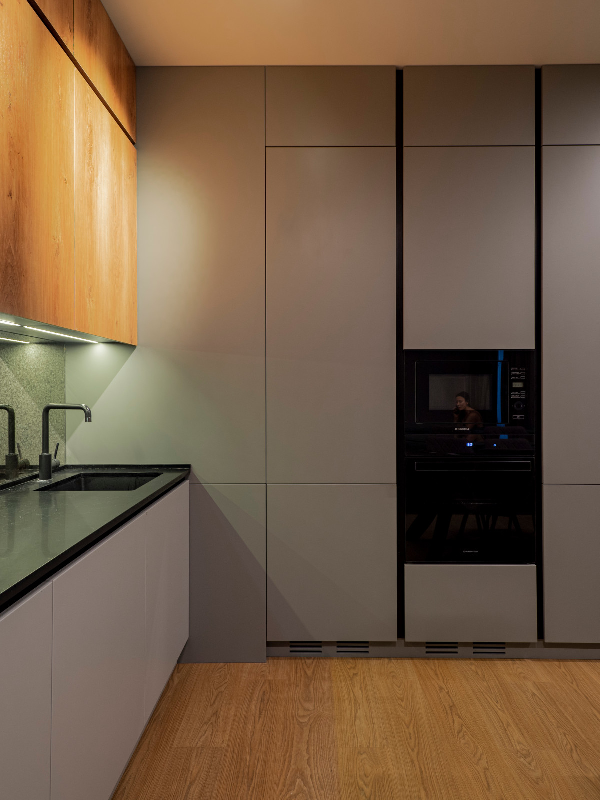 Стильная кухня в минималистичном стиле