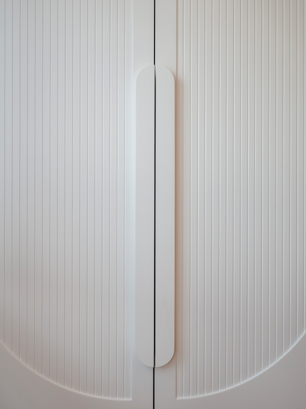 Меблировка детской в розовых тонах